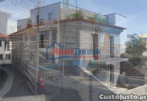 Apartamento novo com fachada histórica e 2 lugares de garagem