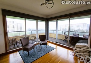 Apartamento T4 em Lumiar de 202 m²
