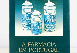 A Farmácia em Portugal - História, João Pedro Sousa Dias