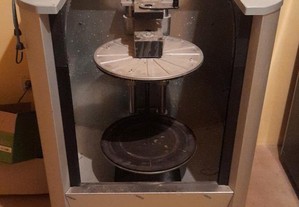 Máquina de afinação de tintas