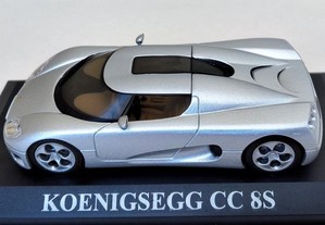 * Miniatura 1:43 Colecção Dream Cars Koenigsegg CC8S (2002)