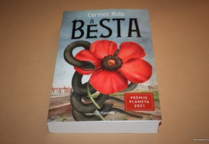 A Besta// Carmen Mola