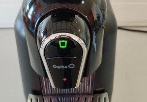 Máquina Café Delta Q