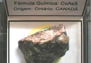 Cobaltite 2x4,5x4,5cm-cx