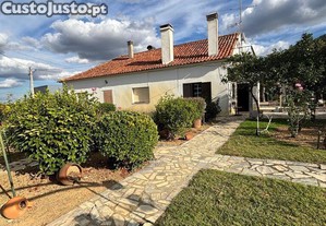 Moradia térrea T3 em Montes da Senhora de 163 m²