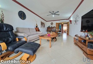 Apartamento T2 em Armao de Pra de 133,00 m