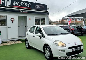 Fiat Punto 1.2 Lounge S&S Nacional - 16