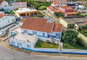 Casa / Villa T3 em Lourinhã e Atalaia de 475,00 m²