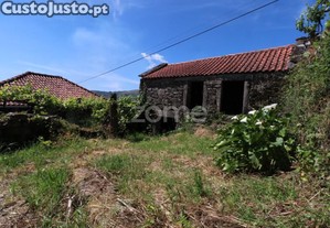 Ruína Em Vilar, Cabreiro