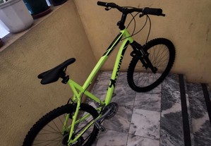 Bicicleta BTWIN 26'
