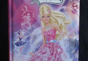 Livro Barbie Magia da Moda