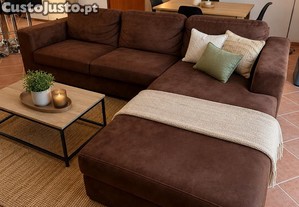 Sofá em couro com chaise longue