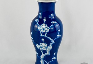 Jarra Porcelana da China, Azul-Cobalto, Decoração Flor de Amendoeira nº 2