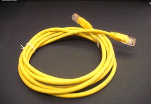 CAT 5 Ethernet Patch Cable 24AWG UTP TIA/EIA 568B.2 AWM Style 2835 Yellow 4ft