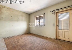 Andar Moradia T3 Para Remodelar Em Polvoreira,...