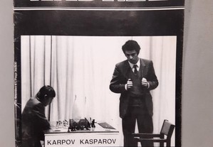Revista de xadrez do encontro Karpov - Kasparov