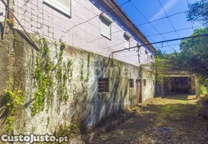 Quintinha Para Restauro Em Vila Verde