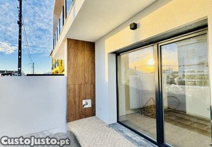 Casa / Villa T4 em Fernão Ferro de 130,00 m²