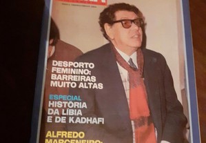 Alfredo Marceneiro capa revista Flama abril 1974
