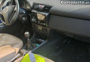 Fiat Stilo 1.6 16v - 02