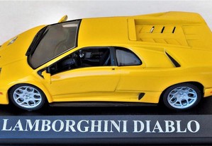 * Miniatura 1:43 Colecção Dream Cars Lamborghini Diablo (1990)