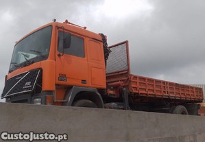 Camio Volvo F10-56 4X2