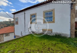 Moradia t2 tarouca