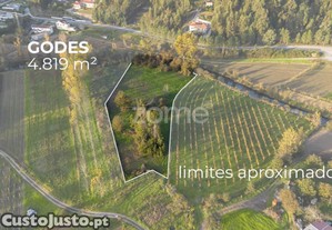 Godes - Terreno Agrícola À Beira Rio C/ 4.819...