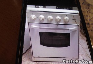 Fogo Junex baixo em branco e inox