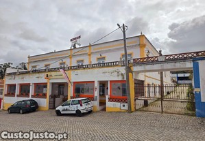 Espao Comercial e de Servios no Torro   Rota da N2
