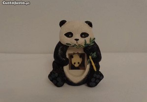 Pequena moldura em forma de panda