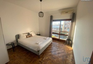 Apartamento T4 em Porto de 90,00 m²
