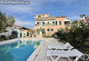 Casa / Villa T5 em Azeitão de 216 m²