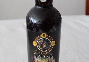 Vinho Porto Generoso da Casa do Douro de 1964 engarrafado em 2003, numerada
