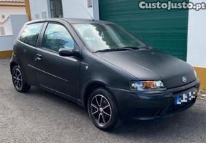 Fiat Punto 1.2i - Ano 2000 - 00