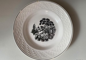 Prato Decorativo (24cm de di�metro)