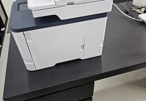 Impressora laser a cores