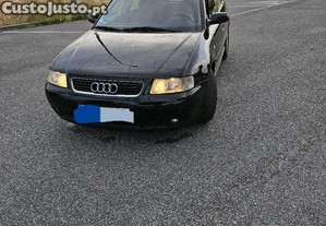 Audi A3 1.6 gasolina de 102Cv