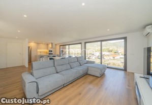 Apartamento T3 Com Garagem Para 2 Carros No...