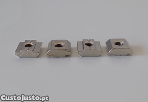 Conjunto de 4 porcas M6 T para base Fanatec CSL DD / GT DD PRO