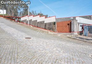 Moradia Térrea T3 Com Terreno Em Argoncilhe