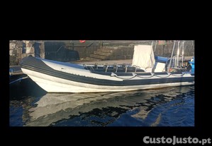 Oportunidade Semi-rígido Valiant 7,70m + Yamaha 200HP MT