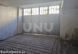 Garagem Box - Quinta Do Amieiro