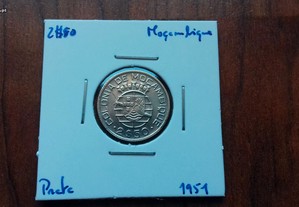 Moeda 2$50 1951 Moçambique - Excelente