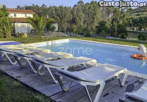 Moradia T4 Com Anexos, Piscina E Terreno Em Rio...