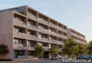 Apartamento T1 Com Varanda Em Monte Dos Burgos