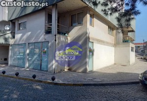 Loja Centro De Cortegaa
