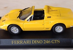 * Miniatura 1:43 Colecção Ferrari | Ferrari Dino 246 GTS 1972