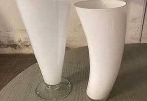 Jarras e vasos de vidro