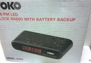 Rádio despertador digital YOKO